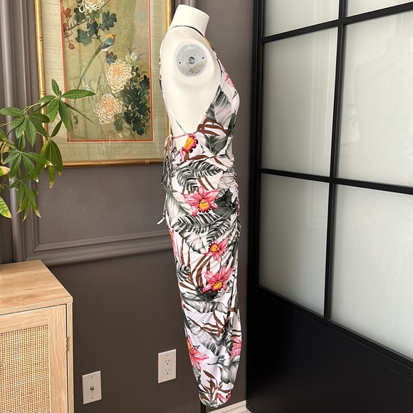 NWT - Picture 4 of 7